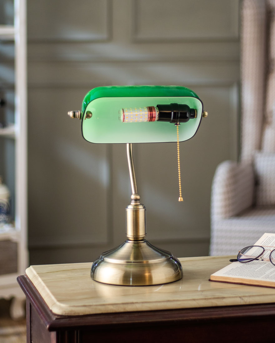 Traditional Desk Table Lamp