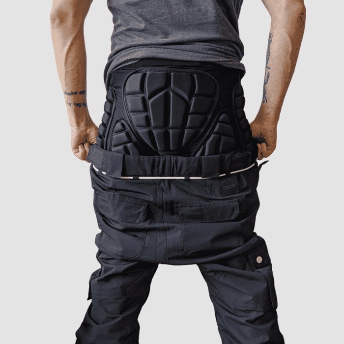 Comfortable Snowboard Impact Protection Pad Shorts - Yeezlab