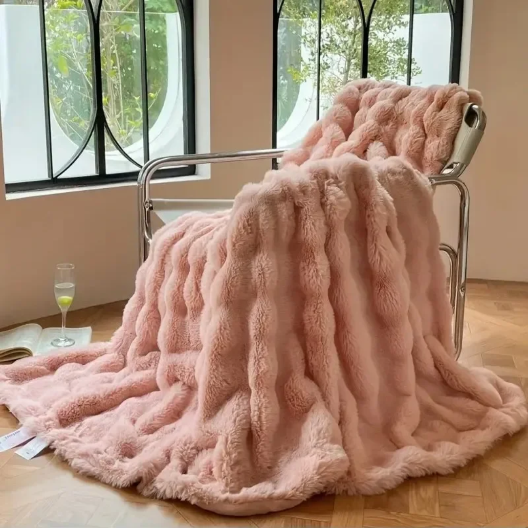 Cozy Plaid Throw Blanket