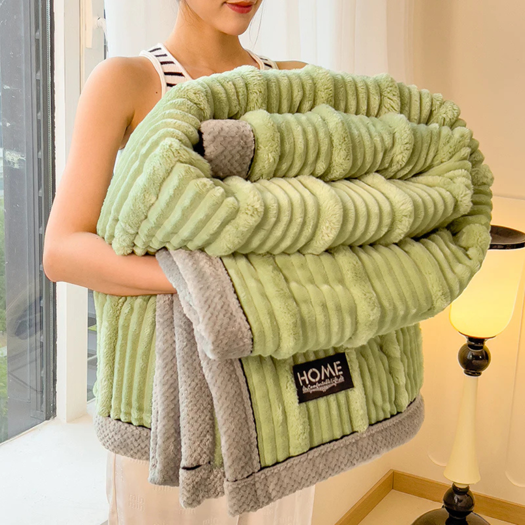 Cozy Soft Throw Blanket for Bed and Sofa