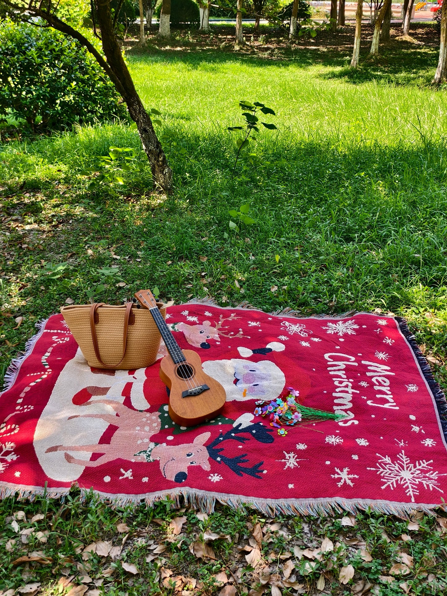 Plush Woven Holiday Gold Blanket Throw