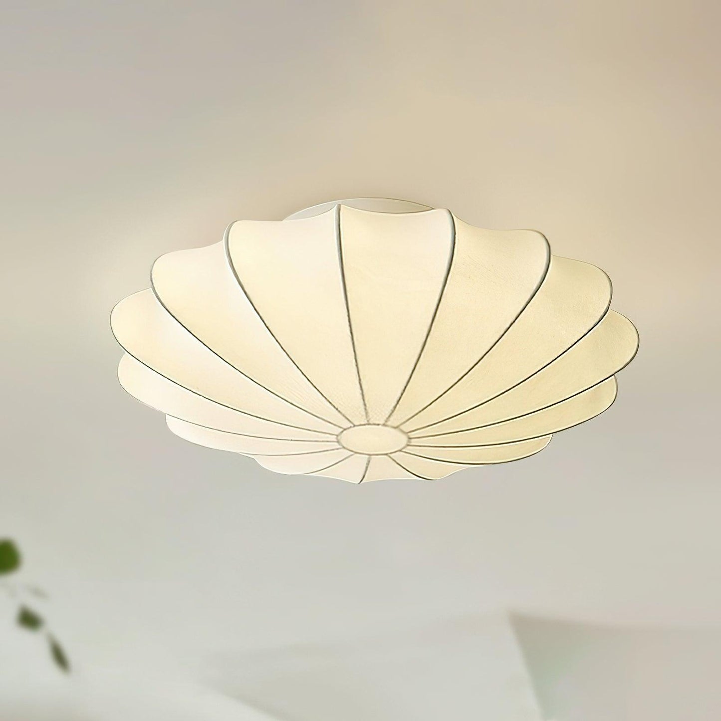 Stylish Shell Fabric Pendant Light
