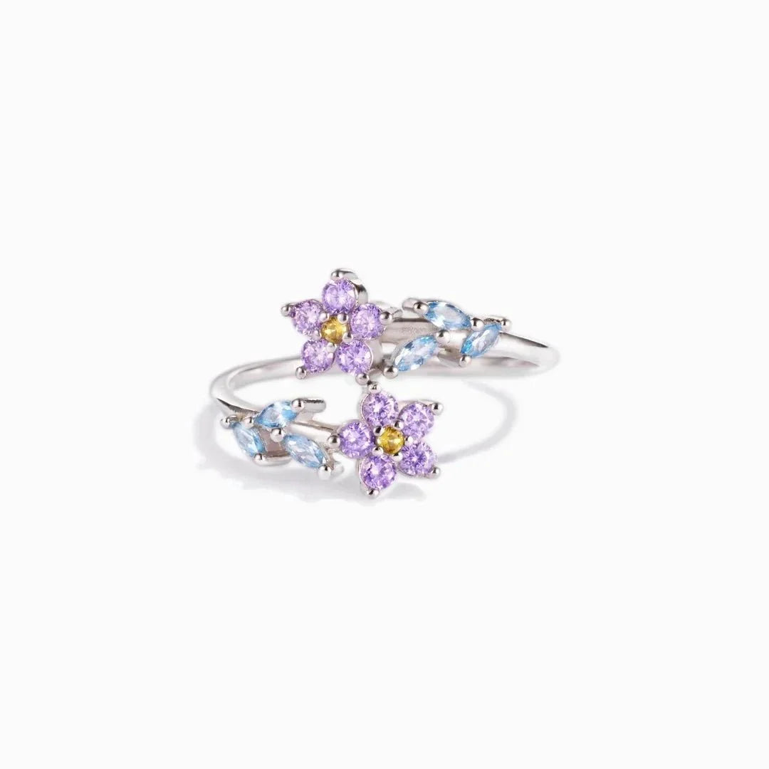 Delicate Floral Engraved Ring