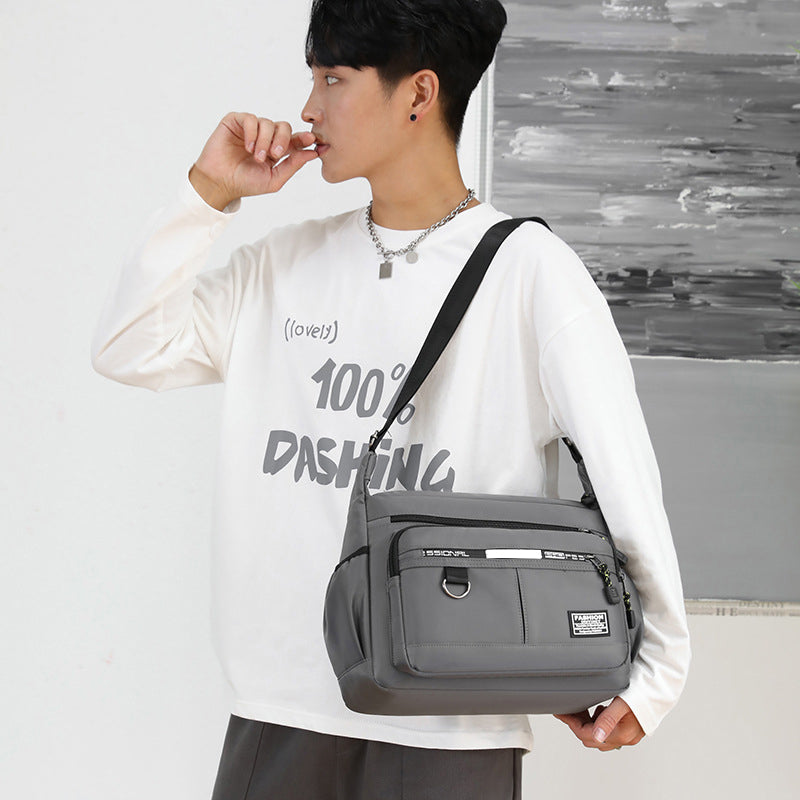 Spacious Multi Compartment Men's Travel Bag