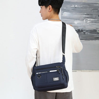 Spacious Multi Compartment Men's Travel Bag