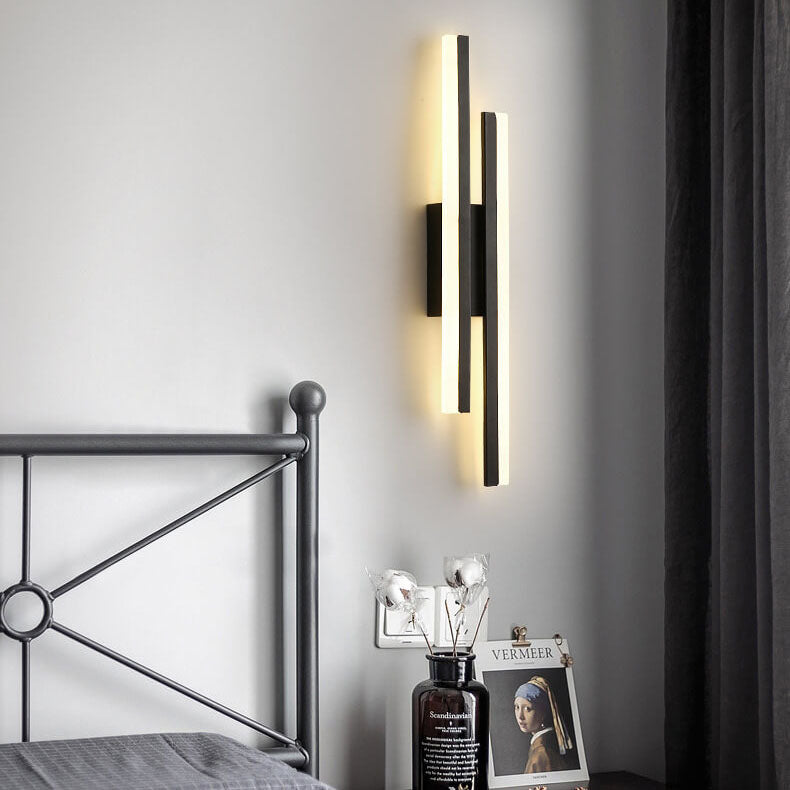 Sleek LED Wall Light | Dimmable Modern Lamp