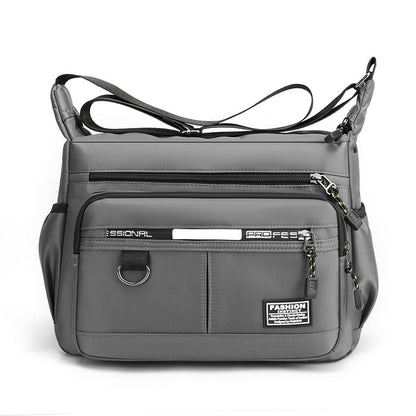 Spacious Multi Compartment Men's Travel Bag