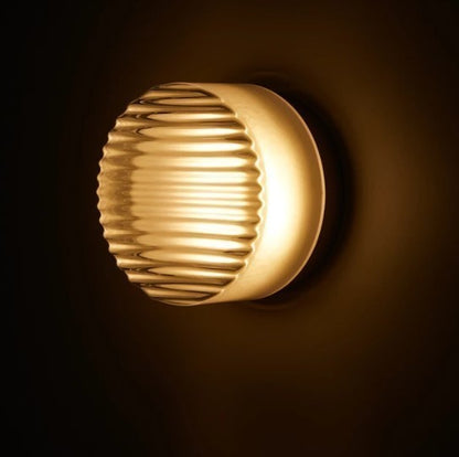 Elegant LED Wall Light for Home Decor