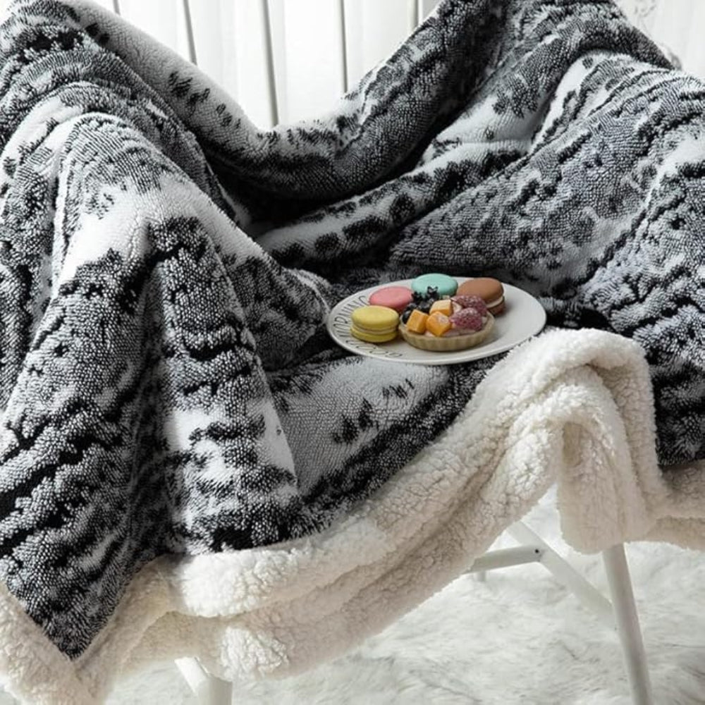 Plush Fleece Throw Blanket