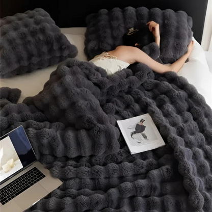 Plush Faux Fur Soft Blanket Throw