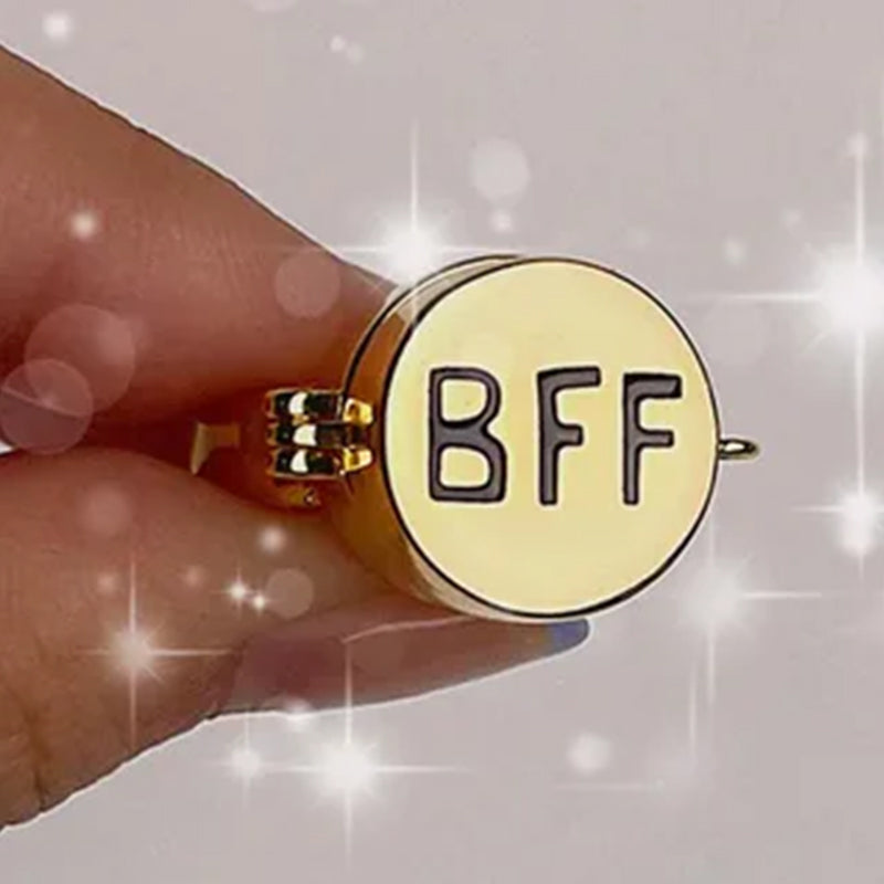 Yeezlab | BFF Heart Ring