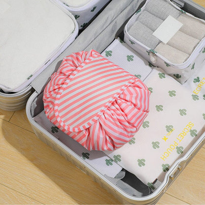 Yeezlab | Chic Makeup Bag