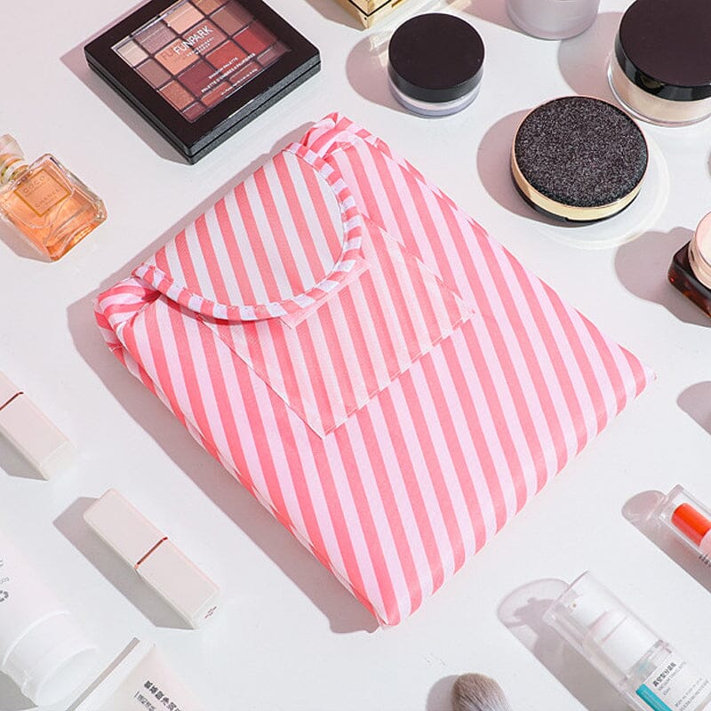 Yeezlab | Chic Makeup Bag