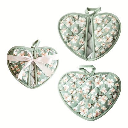 Heat Resistant Oven Mitts with Cute Heart Grip Covers