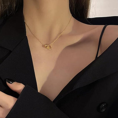 Lovely Couple Heart Pendant Necklace Gift Set