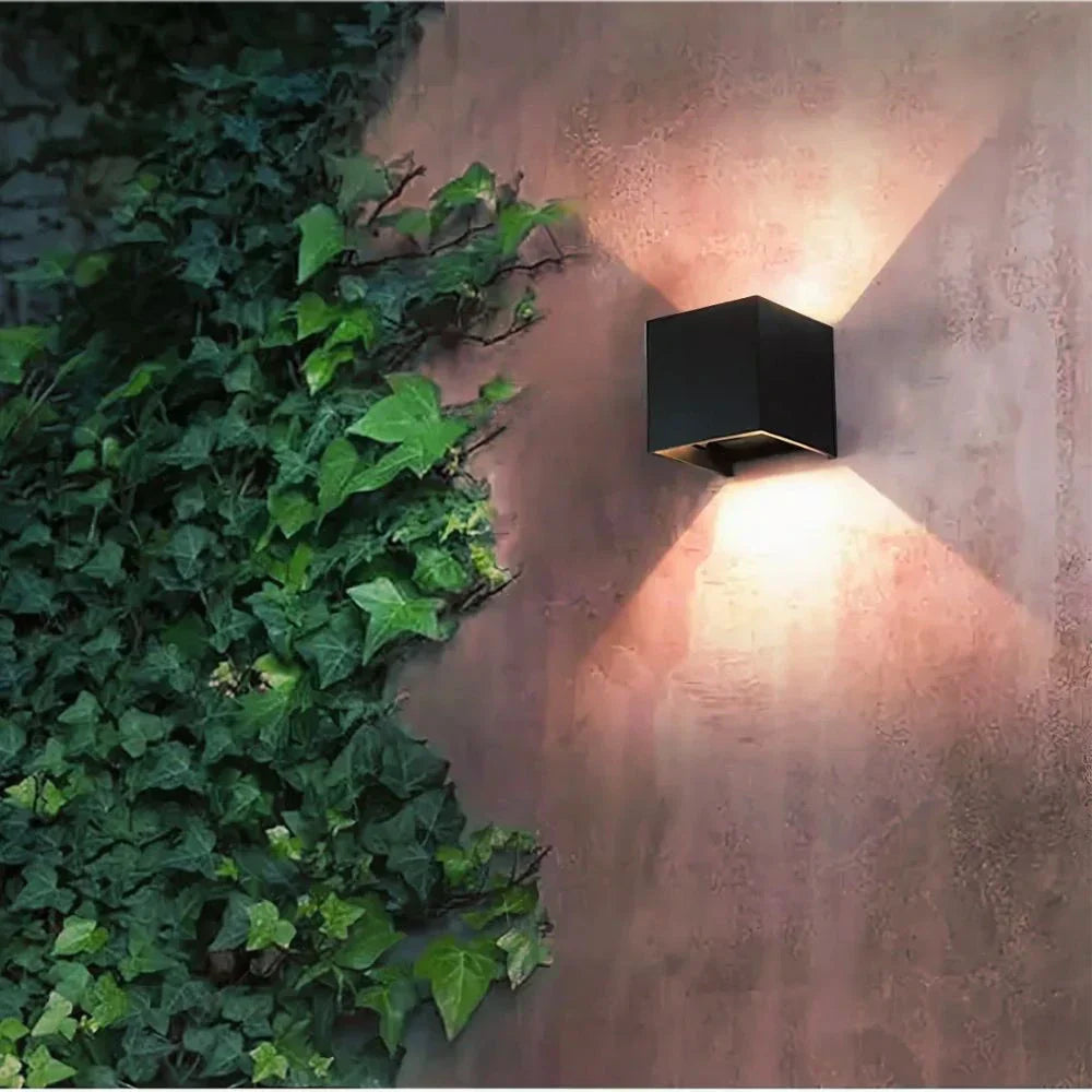 Flexible LED Mounting Lamp