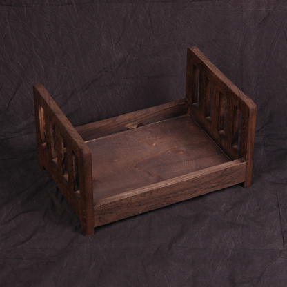 Rustic Wooden Baby Photo Bed - Yeezlab