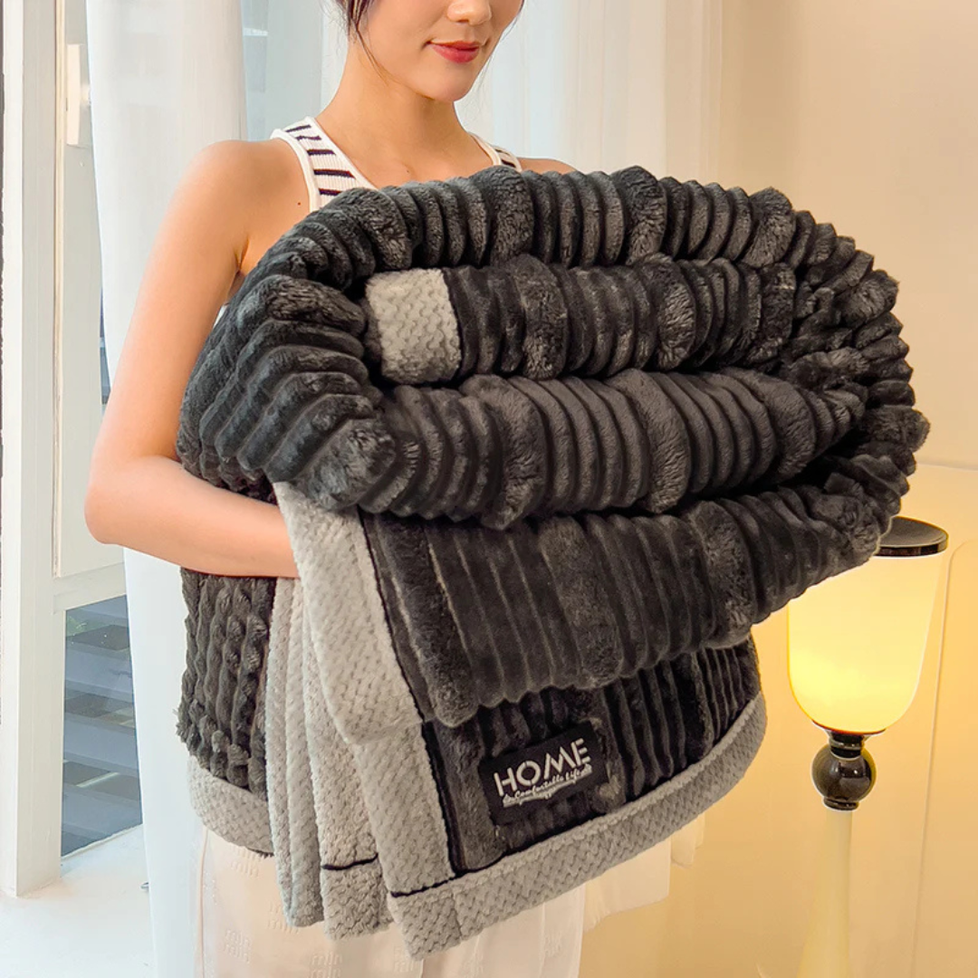 Cozy Soft Throw Blanket for Bed and Sofa