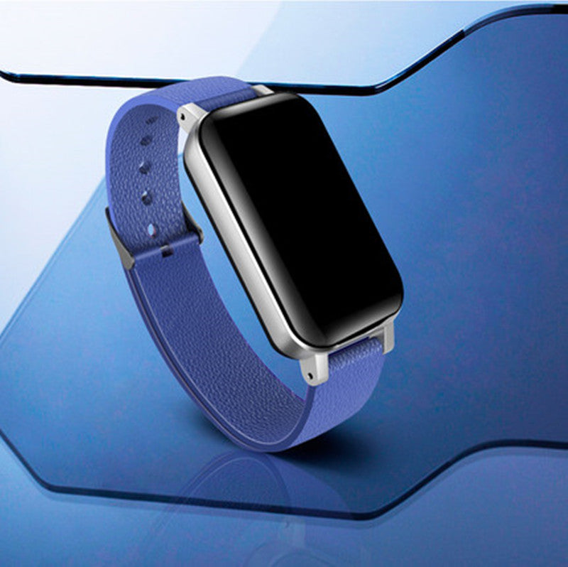 Versatile Smartwatch with Wireless Earbuds and HD Screen
