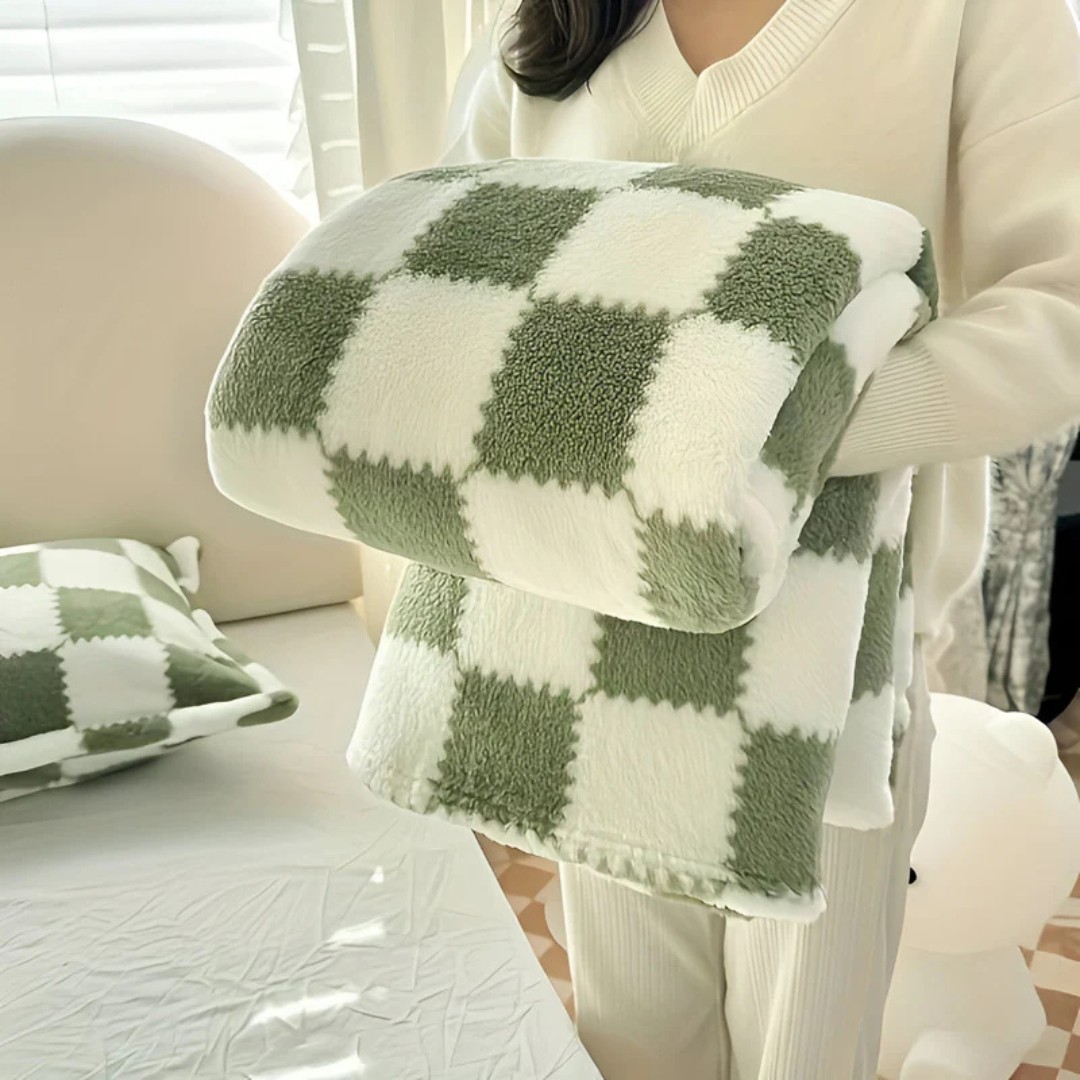 Plush Cozy Fleece Throw Blanket