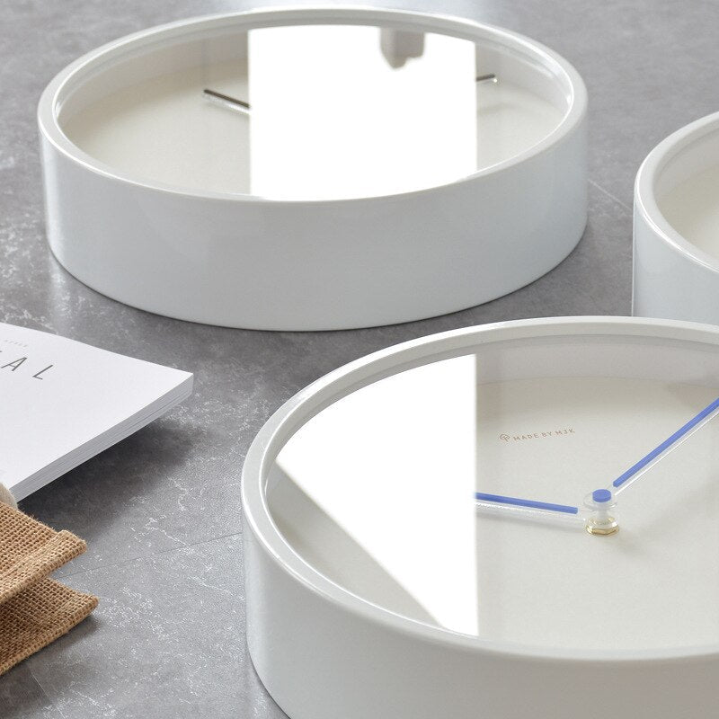Simple Elegant Wooden Wall Clock