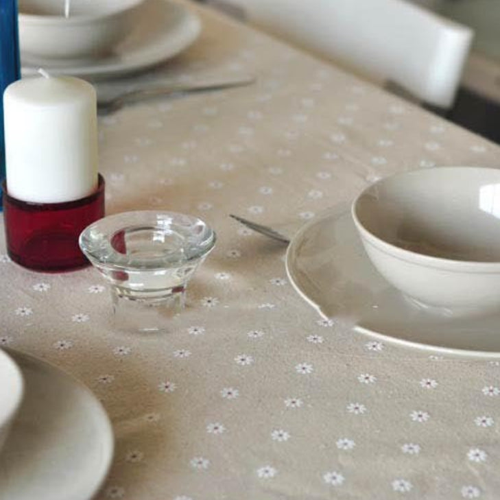 Floral Pattern Cotton Table Cover - Yeezlab