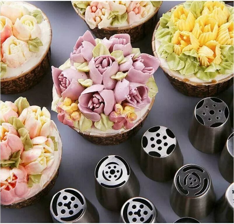 Beautiful Cake Decorating Kit