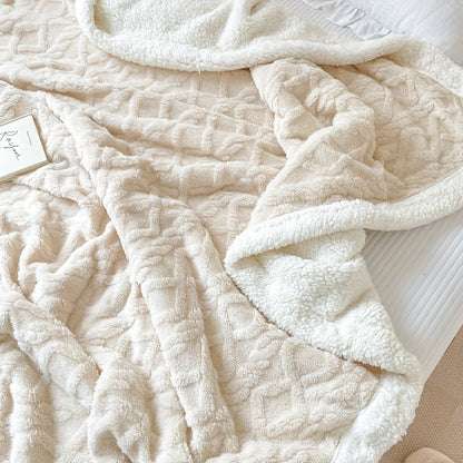 Cozy Plush Throw Blanket for Soft Warmth