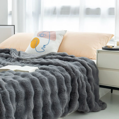 Cozy Plaid Throw Blanket