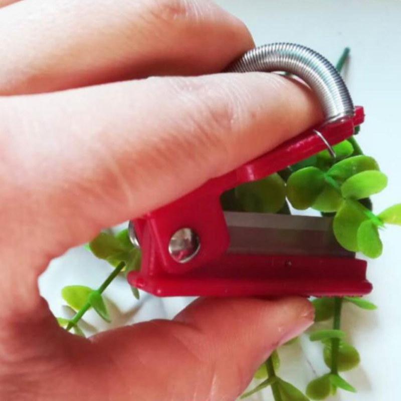 Easy Garden Vegetable Picker Tool