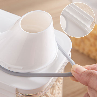 Fresh Food Storage Container with Measurement Cup