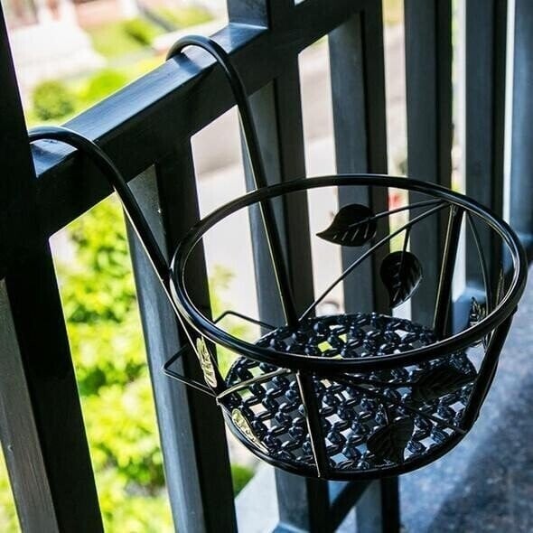 Modern FlowerLift Floor Lamp