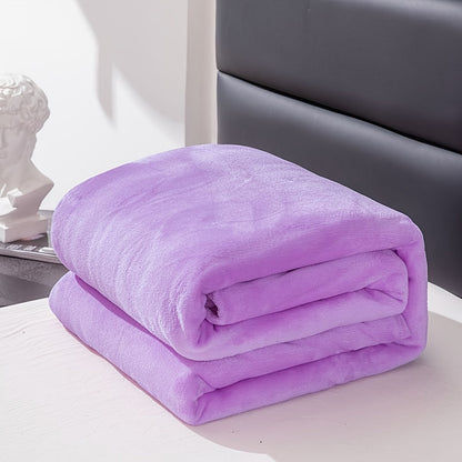 Soft Gray Plush Blanket for All Seasons