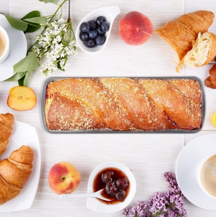 Non-Stick 11 Inch Long Loaf Baking Pan