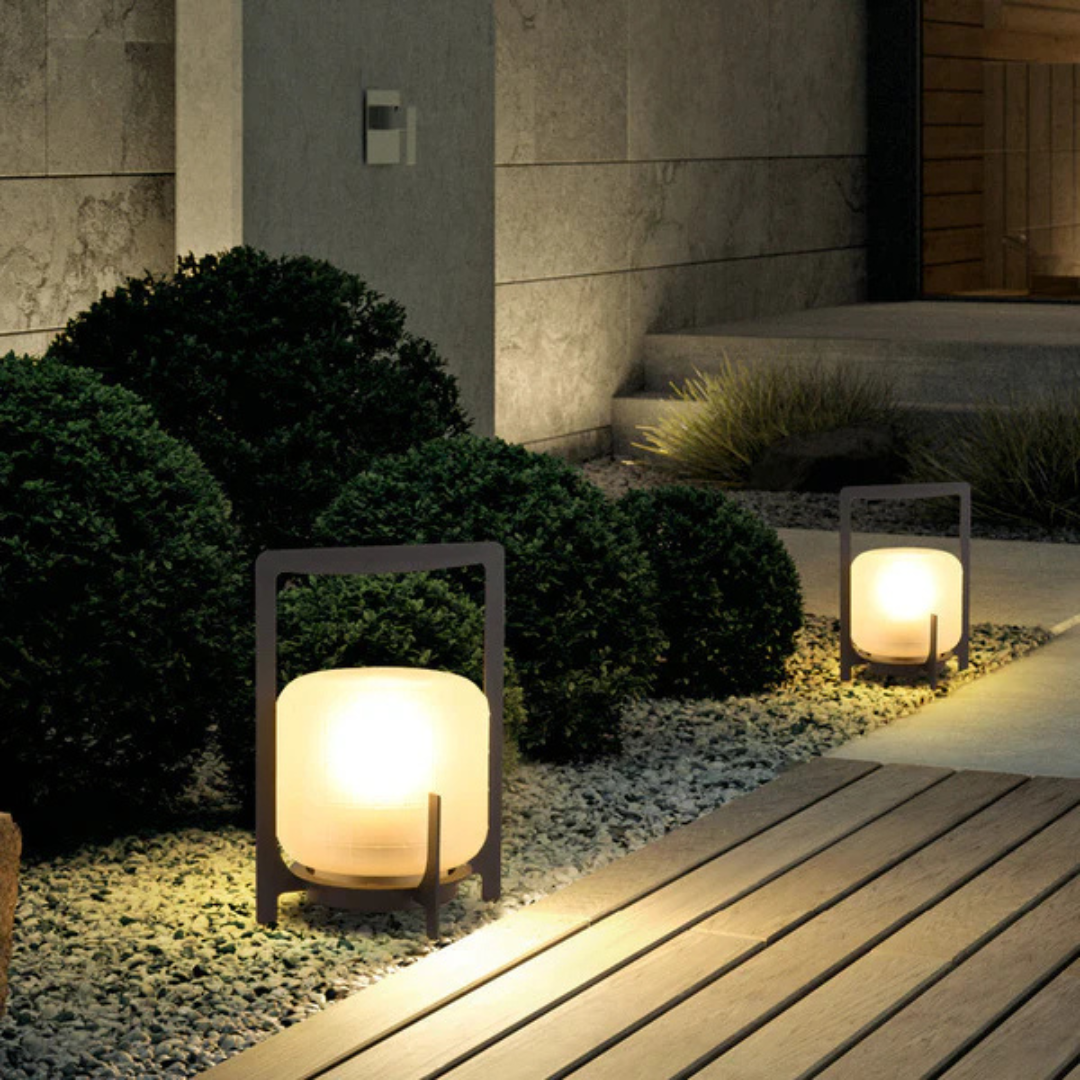 Eco Friendly Solar Powered Garden Lamp