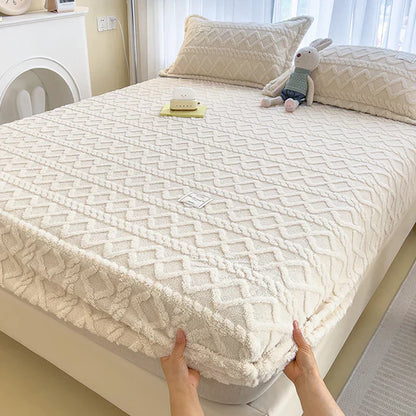 Soft Plush Duvet for Winter Warmth