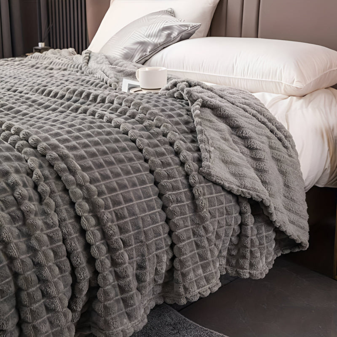 Cozy Plush Fleece Throw Blanket - Yeezlab