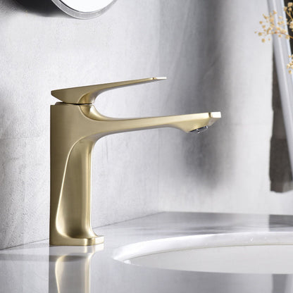Modern Bathroom Sink Faucet with Sleek Design