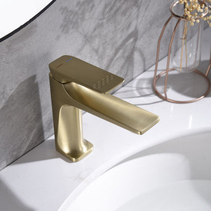 Modern Bathroom Sink Faucet with Sleek Design