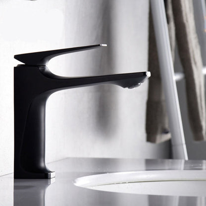 Modern Bathroom Sink Faucet with Sleek Design