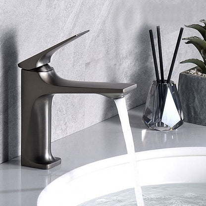 Modern Bathroom Sink Faucet with Sleek Design