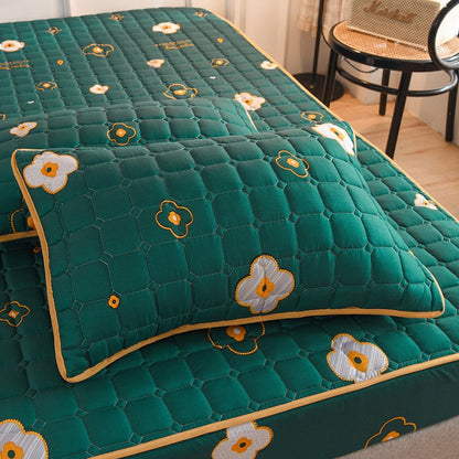 Soft Silk Mattress Protector Cover - Yeezlab