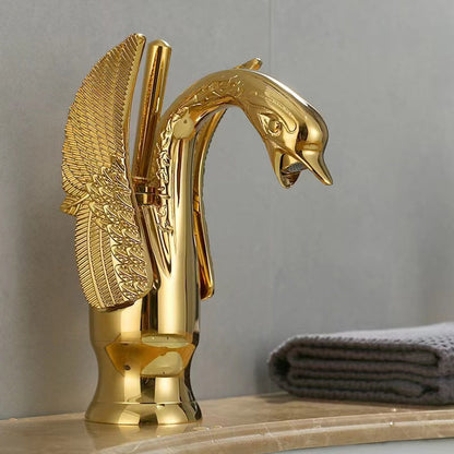 Luxury Brass Single Handle Bathroom Faucet