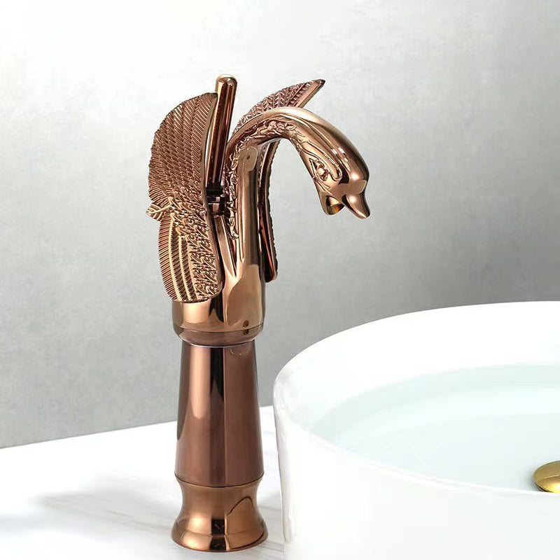 Luxury Brass Single Handle Bathroom Faucet