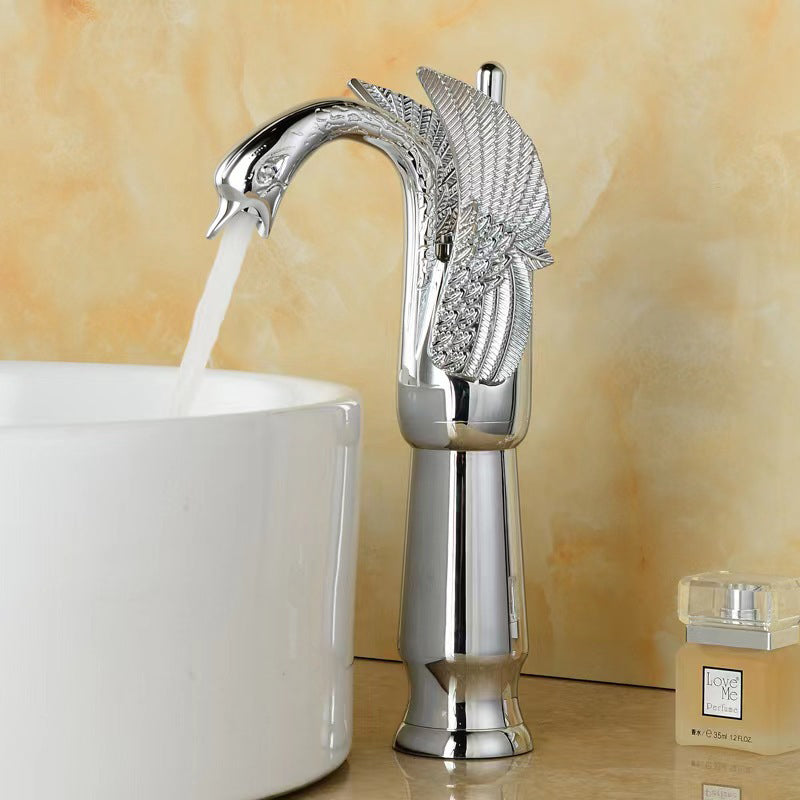 Luxury Brass Single Handle Bathroom Faucet