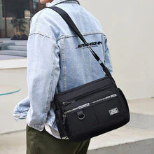 Spacious Multi Compartment Men's Travel Bag