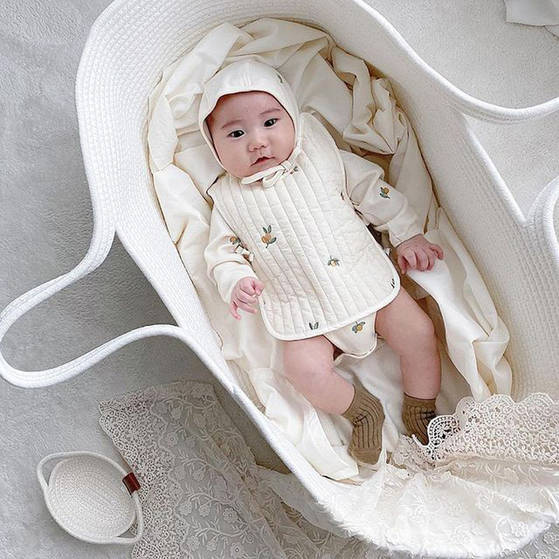 Cozy Baby Moses Basket with Handles