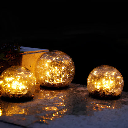 Outdoor Solar Powered Globe Lamp