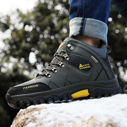 Warm Waterproof Men's Hiking Boots