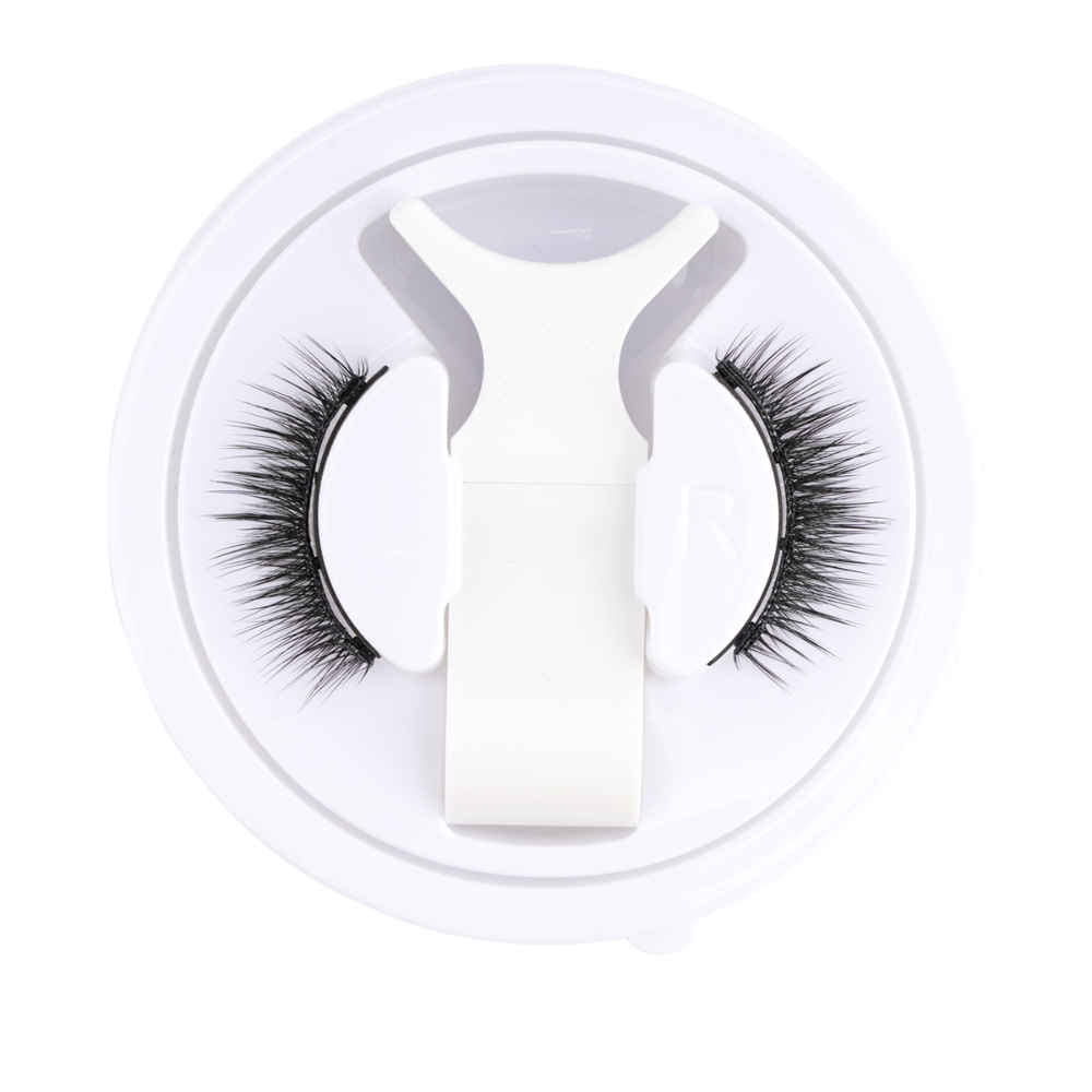 Easy Apply Magnetic Lash Kit with Tweezers